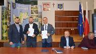 KOLEJNE INWESTYCJE W GMINIE DĘBOWIEC